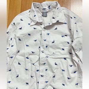 Lot of 2 of long sleeves shirt for boy size 7-8